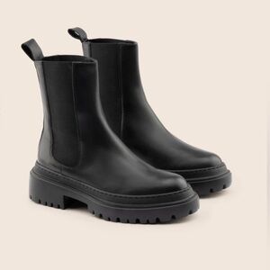 Maguire Cortina Shearling lined black leather Winter Chelsea Boots